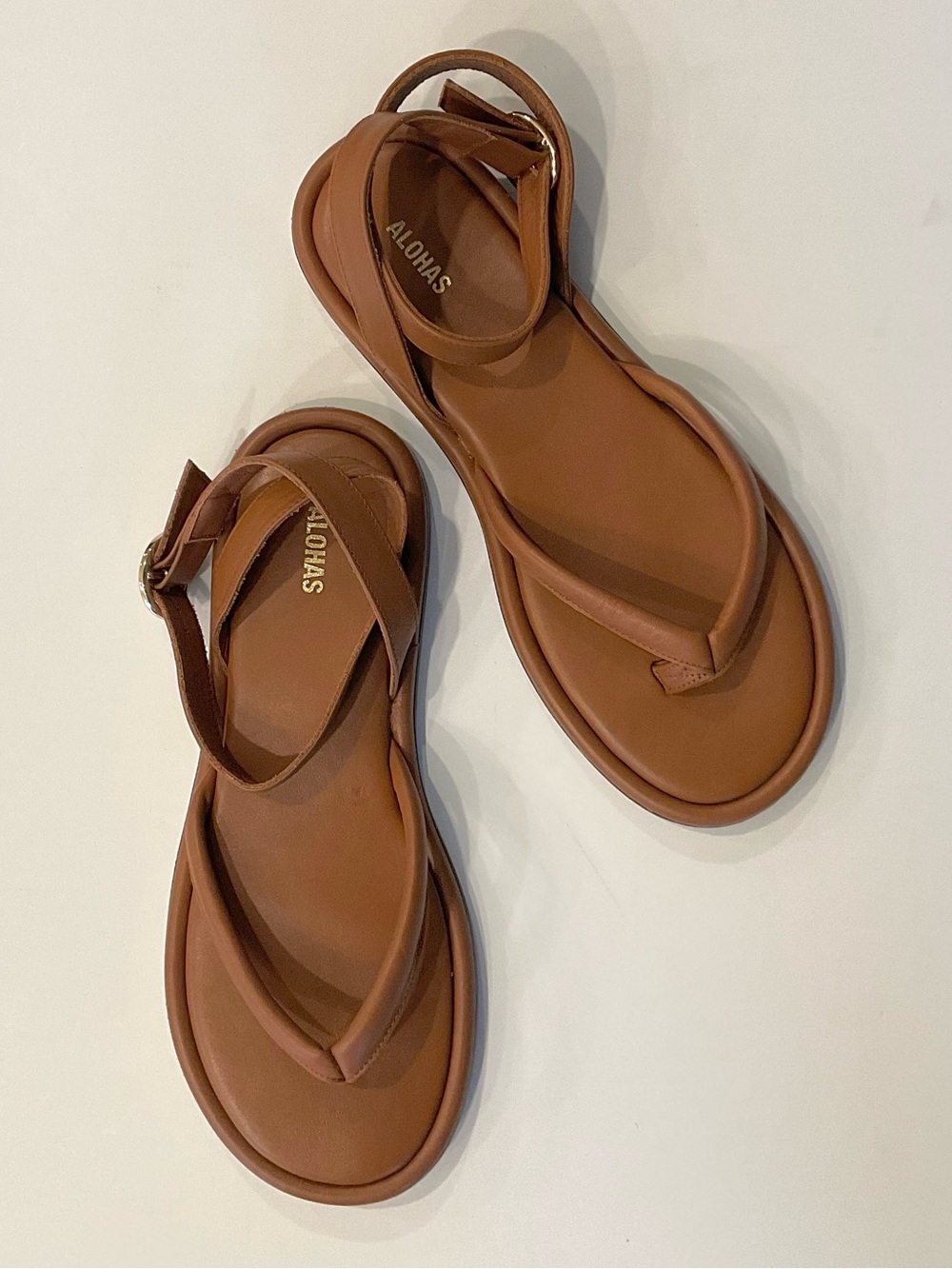 ALOHAS Seneca Flat Ankle Buckle Leather Sandal in Brown Sz EU 39 /8-8.5 LIKE NEW